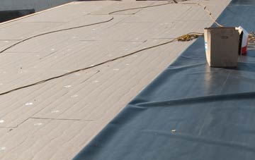 disadvantages of Llwyn Yr Hwrdd flat roof insulation